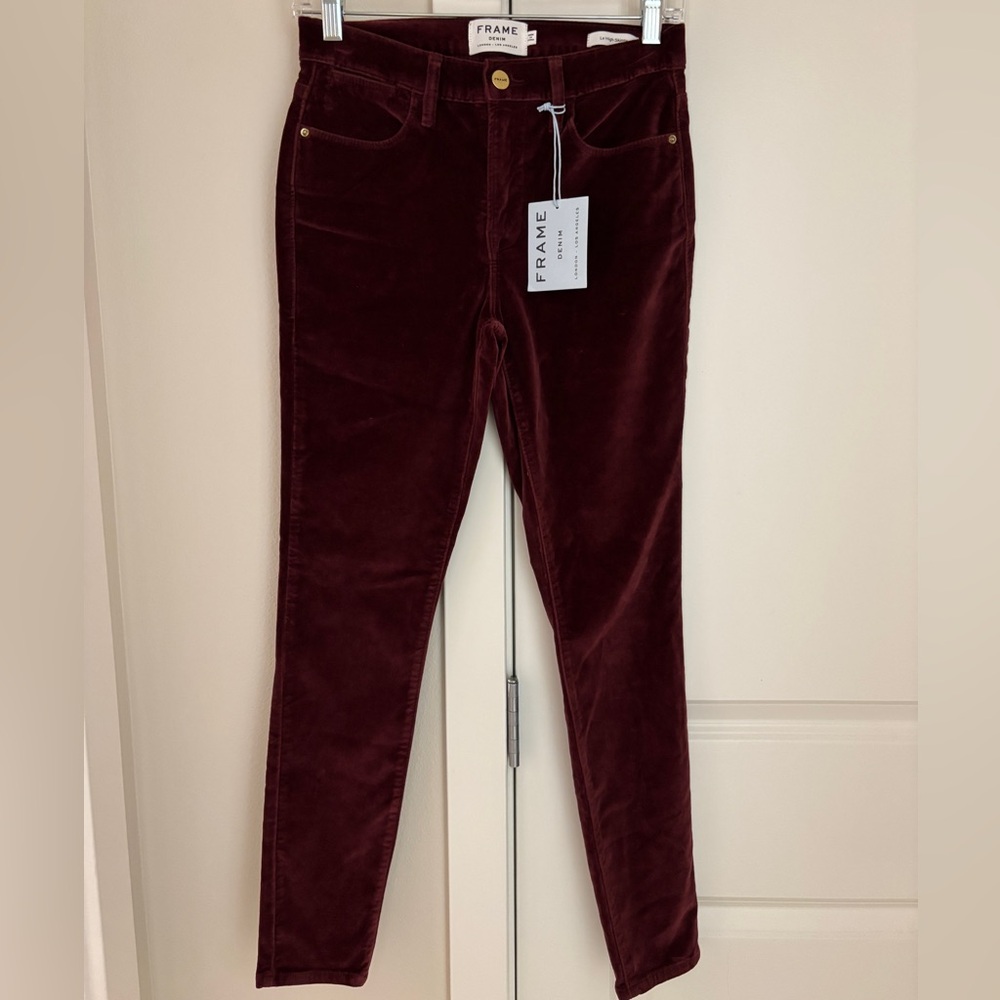 Frame Le High Skinny Velvet Pants in Pinot Burgundy 26" Inseam, Size 25